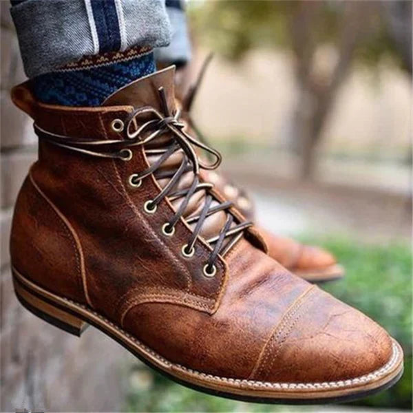 Men's Leather Lace-Up Boots - Classic Brown