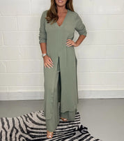 Women's Wide-Leg Two-Piece Set - Flowy Blouse & Trousers - Beige