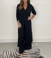 Women's Wide-Leg Two-Piece Set - Flowy Blouse & Trousers - Black
